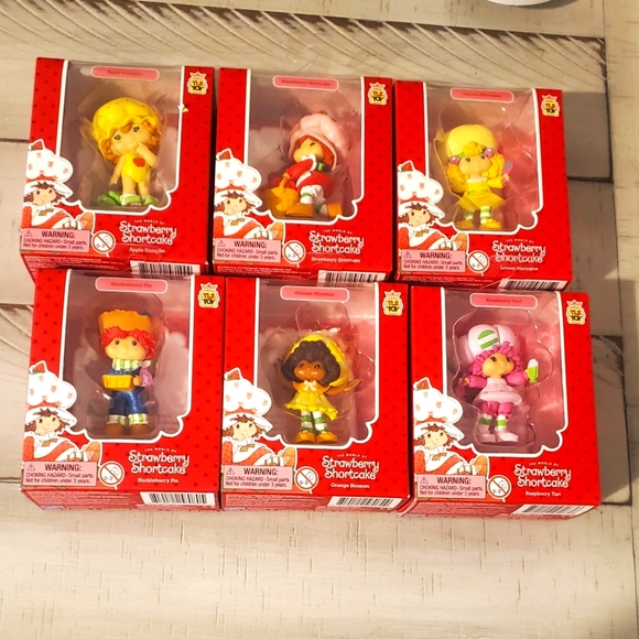 Strawberry Shortcake mini figures - Picture 1 of 1